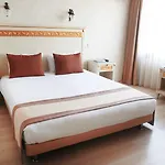 يوسوفباسا كوناجي - سبيشال كلاس فندق 3*