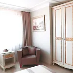 يوسوفباسا كوناجي - سبيشال كلاس