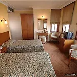 يوسوفباسا كوناجي - سبيشال كلاس فندق 3*